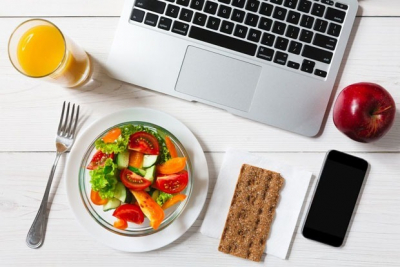 Брать еду с собой на работу