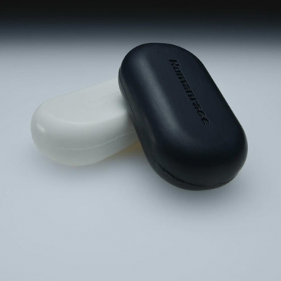 Парфюм с запахом марихуаны и пижамы от Рианны: Что нового в мире моды