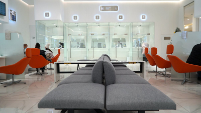 Как выглядит офис Halyk Bank