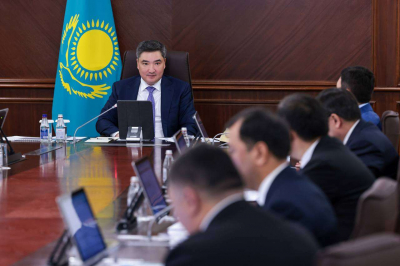 В Казахстане создадут первую специализированную карго-авиакомпанию: Бектенов провёл совещание по авиаотрасли