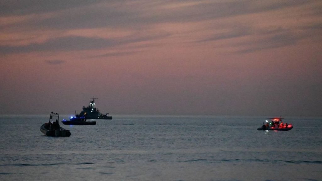 Трагедия на Каспии: допрошены более 30 военных, установлены подозреваемые