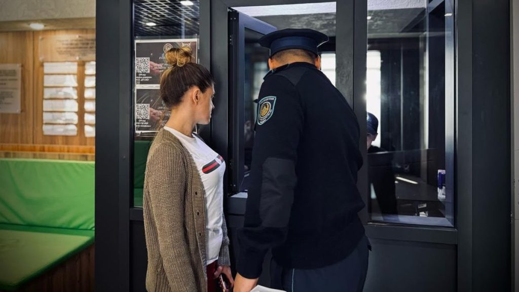 “Я их лично не знала”: блогерша из Петропавловска станцевала в день траура и получила 10 суток ареста
