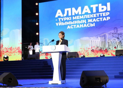 Токаев поздравил участников международного фестиваля молодежи тюркских государств