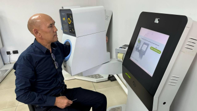 Казахстанских водителей автобусов перед работой будет проверять автомат медосвидетельствования