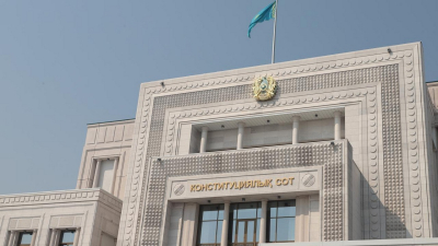 Мужчины и женщины могут на равных условиях усыновлять детей – КС