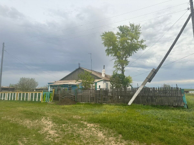 Грозовые дожди в +40: в Казахстане на 26 июня объявили штормовое предупреждение